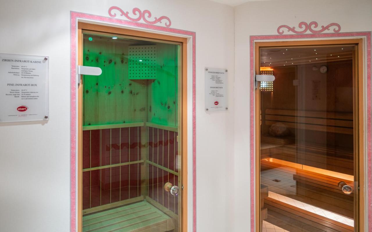 Sylvana'S Wohlfuehl Hotel マイヤーホーフェン エクステリア 写真