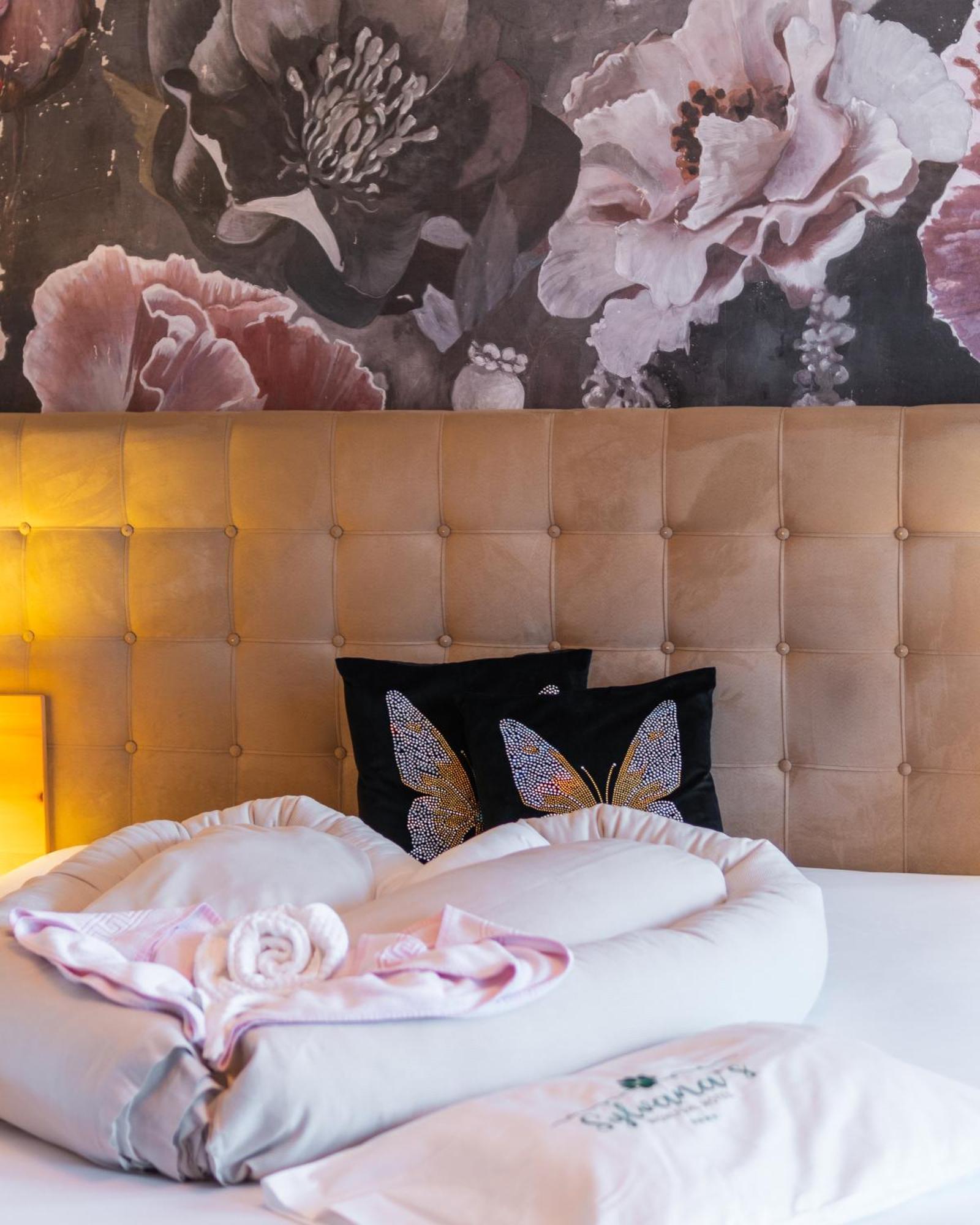 Sylvana'S Wohlfuehl Hotel マイヤーホーフェン エクステリア 写真