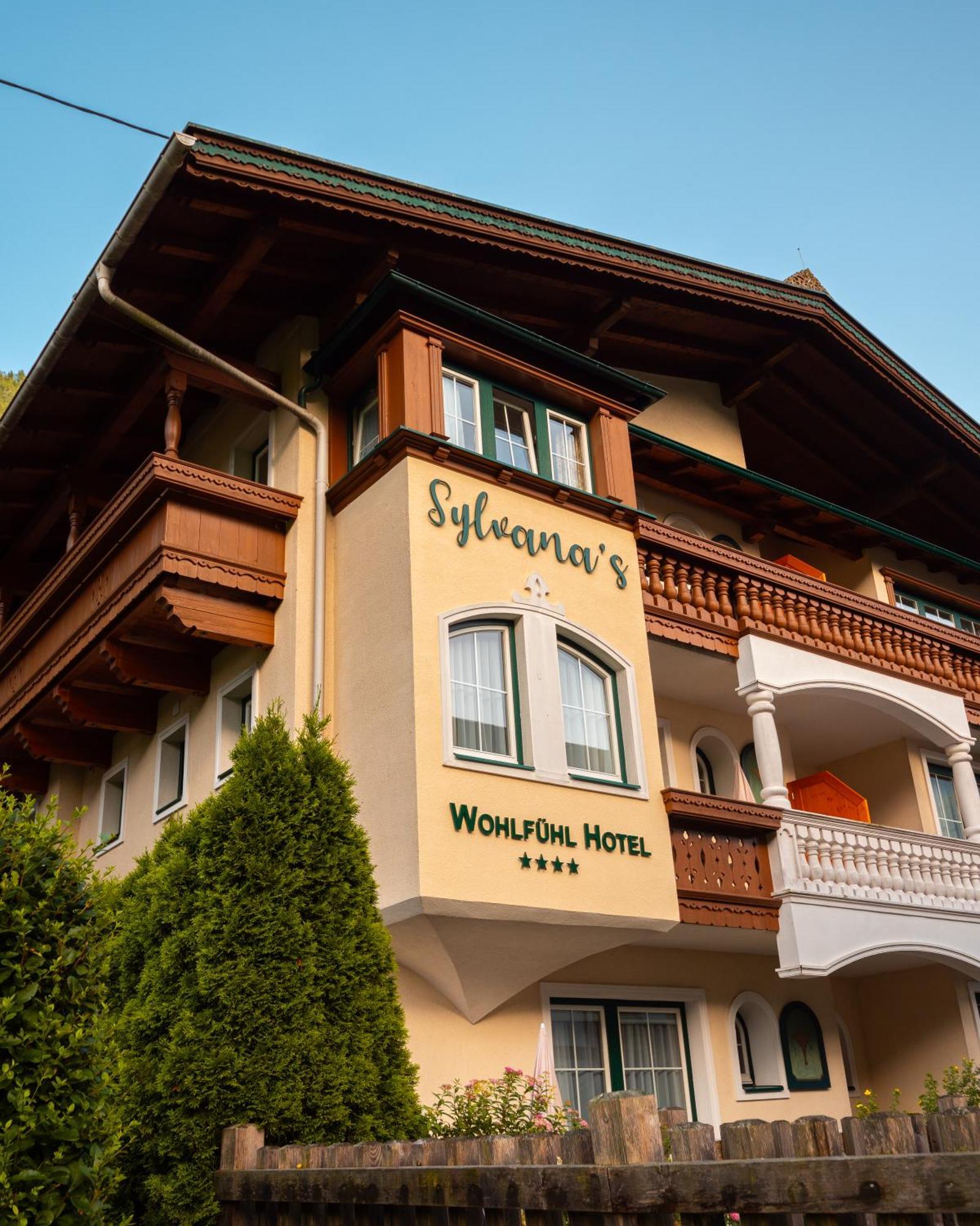 Sylvana'S Wohlfuehl Hotel マイヤーホーフェン エクステリア 写真